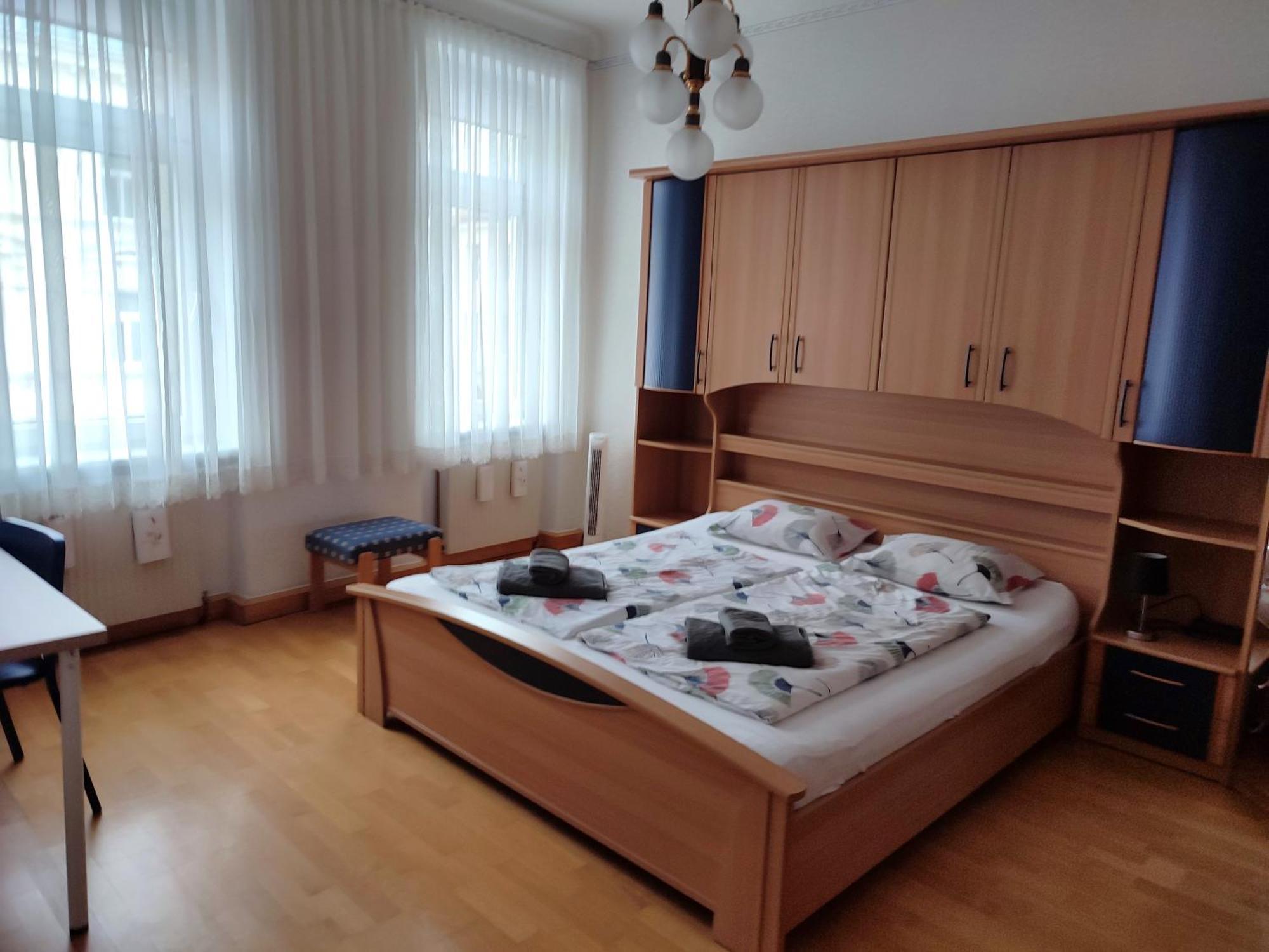 Studio & Apartments Near Reumannplatz Wenen Buitenkant foto