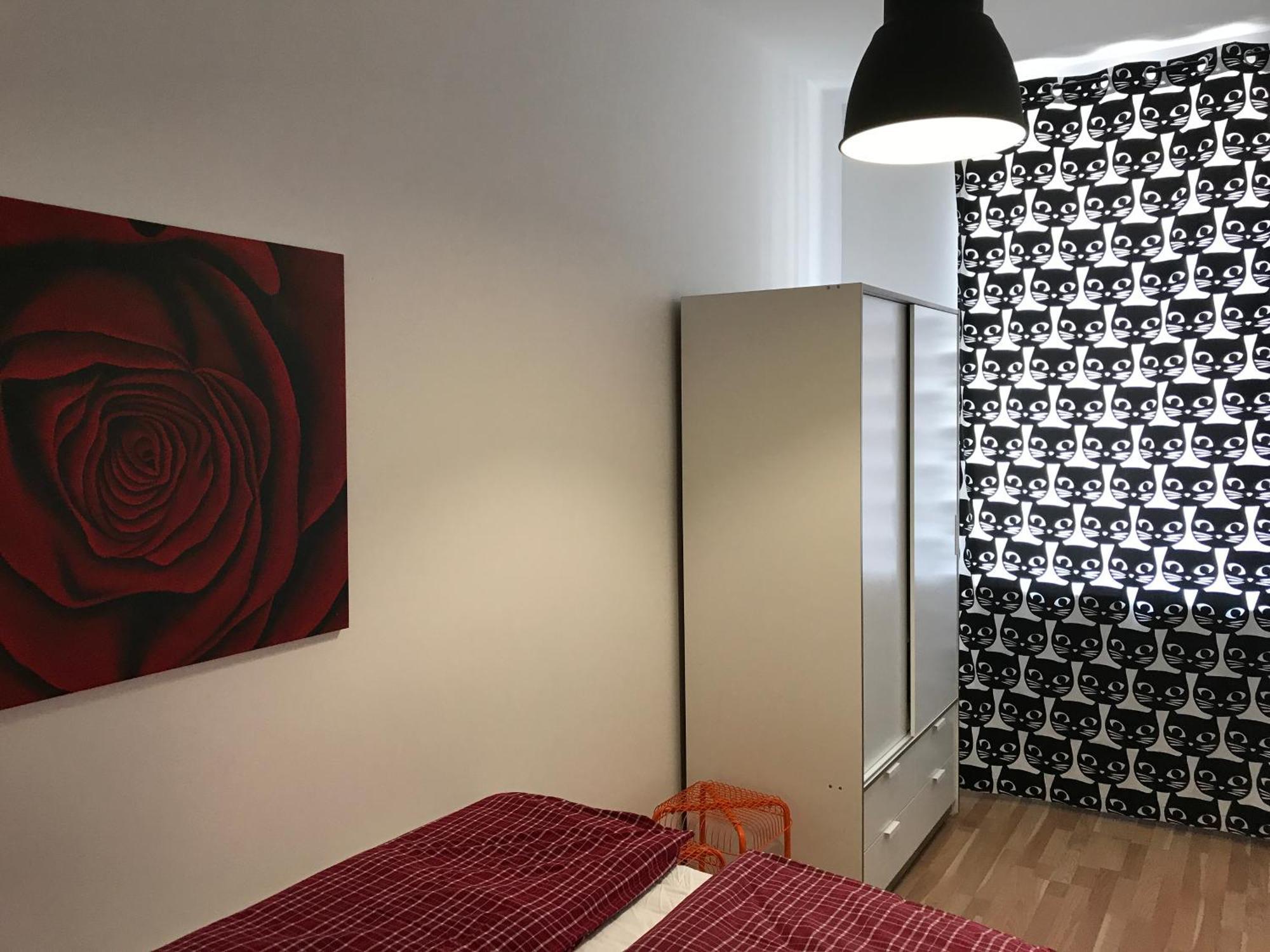 Studio & Apartments Near Reumannplatz Wenen Buitenkant foto